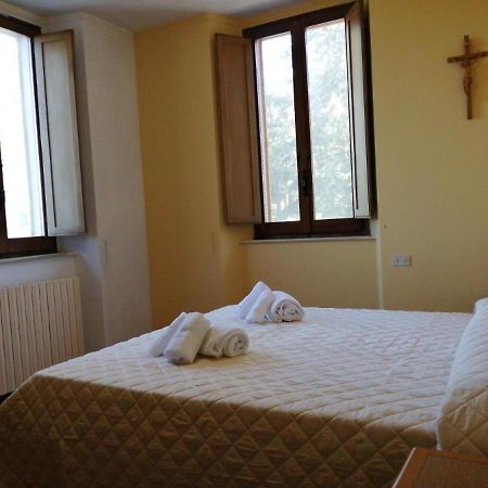 Casa Per Ferie Ulivo D'Assisi Villa Eksteriør billede